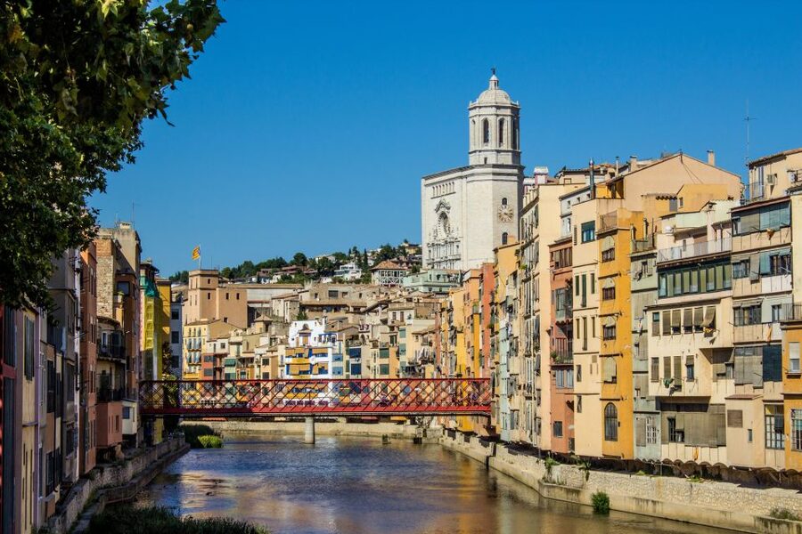 From Barcelona: Girona, Game of Thrones Tour - What to wear and how to prepare