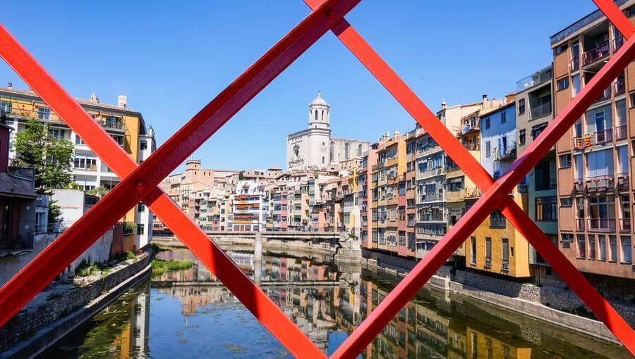 From Barcelona: Girona Guided Tour & Dalí Museum in Figueres - Key points to know before you book