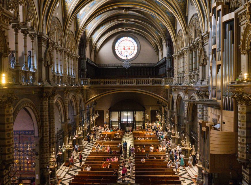 From Barcelona: Half-Day Montserrat Experience - Guides who make the short format work