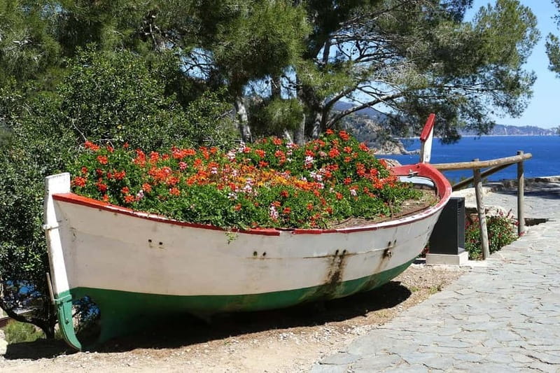From Barcelona: Private Costa Brava Guided Tour - Key points at a glance