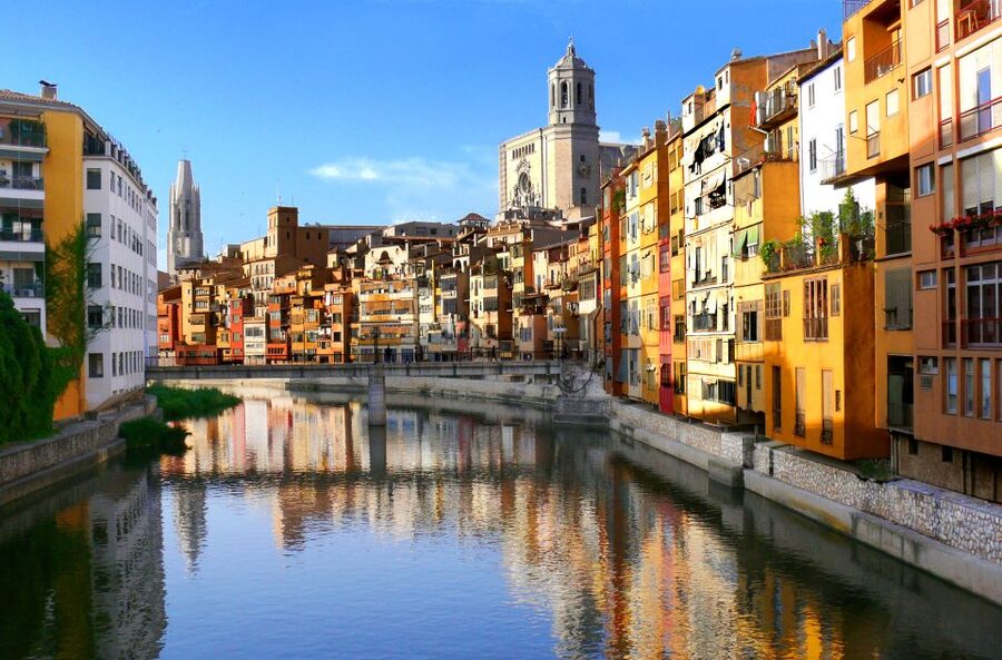 From Barcelona: Private Girona and Costa Brava Guided Tour - Girona’s Jewish Quarter and Gothic Cathedral