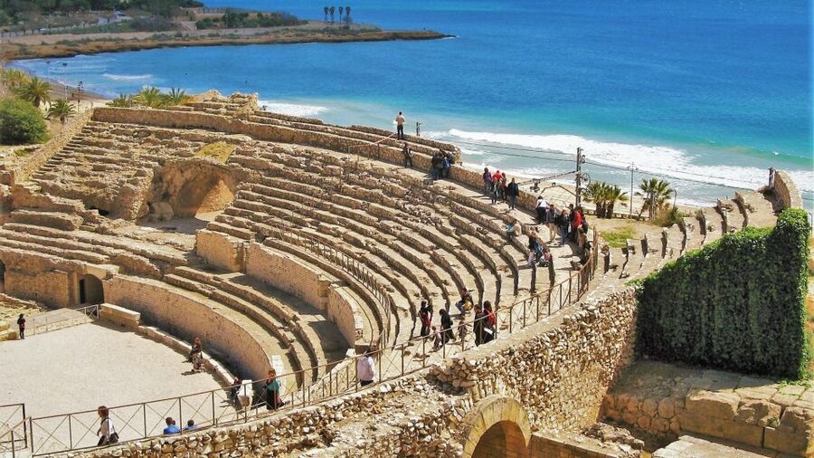 From Barcelona: Private Half-Day Tarragona Tour with Pickup - Private pickup from Barcelona, then south by minivan