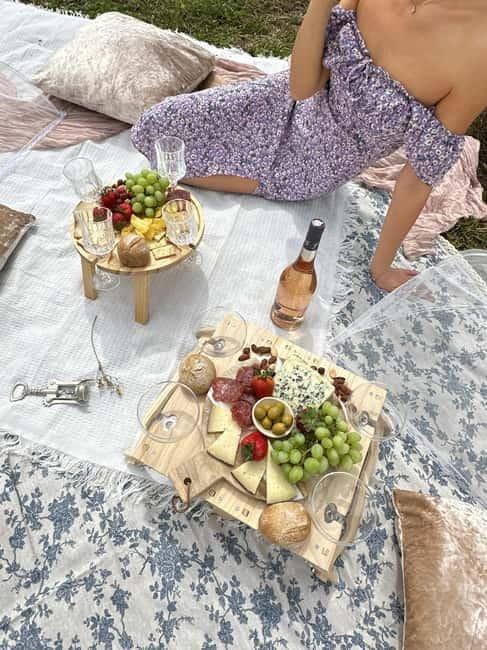 From Barcelona: PRIVATE Horseback Ride + Tapas + Wine Picnic - The Optional Photoshoot