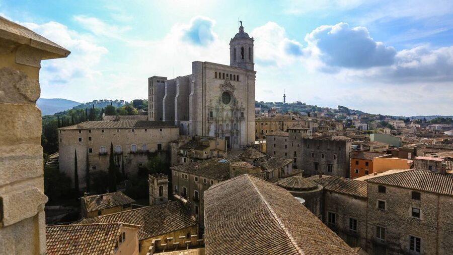 From Barcelona: Private Medieval Girona Half-Day Tour - The Jewish Quarter and Girona’s long memory