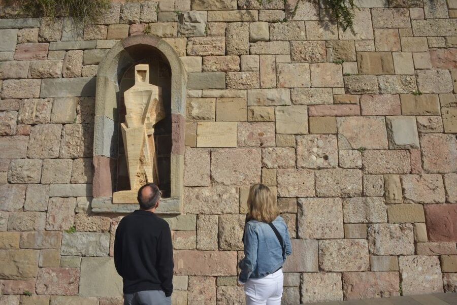 From Barcelona: Private Montserrat and Boutique Winery Tour - Why Montserrat makes such a strong day trip