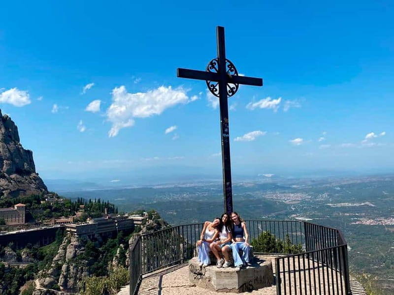 From Barcelona: Private Montserrat Guided Tour - Why Montserrat makes a strong escape from Barcelona