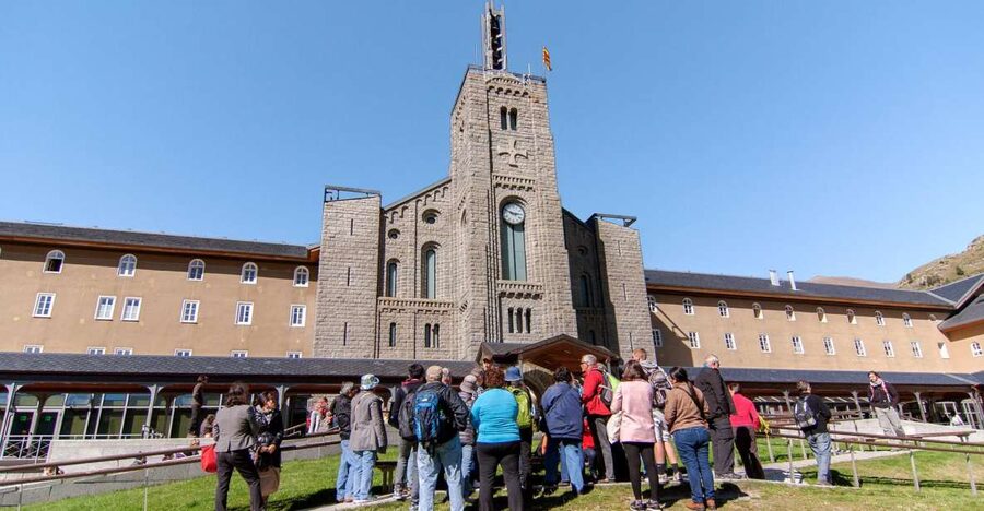 From Barcelona: Pyrenees Mountains Day Tour - Key points at a glance