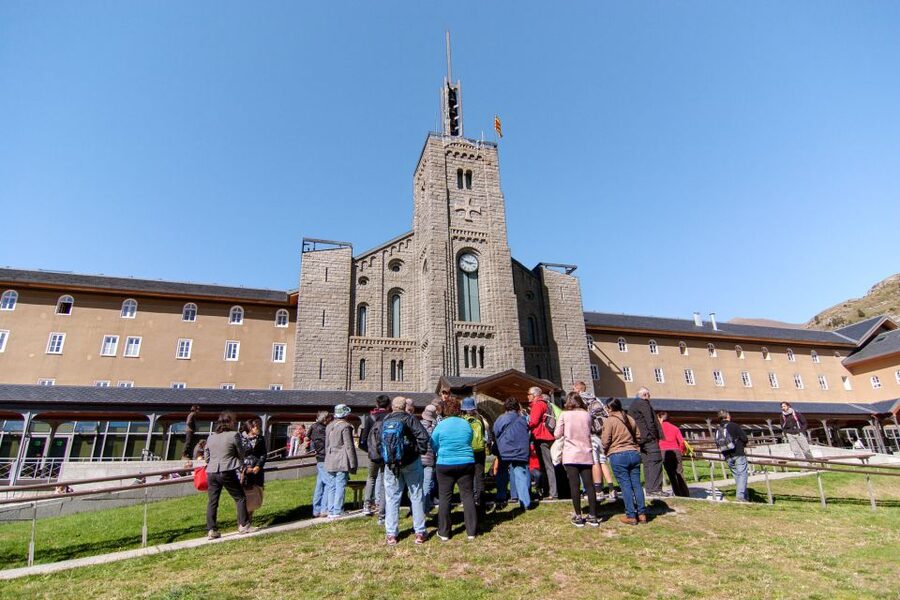 From Barcelona: Pyrenees Mountains Day Tour - Why this Barcelona day trip works