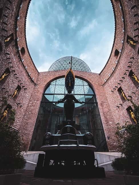 From Barcelona: Small-Group Tour Costa Brava & Dali Museum - How the timing feels in practice