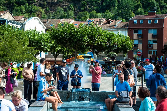 From Barcelona: The Original Andorra, France & Spain Day Trip - The guide can shape the whole day