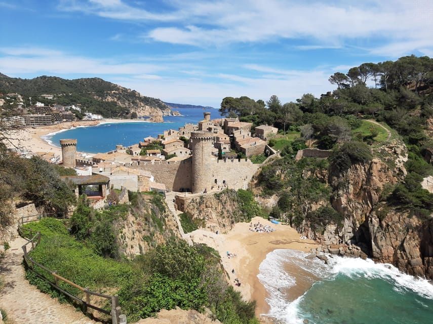 From Barcelona: Tossa de Mar Day Tour with Beach Time - Meeting at Barcelona Nord and settling into the bus
