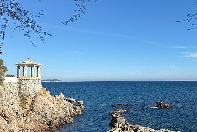 From Barcelona Tossa de Mar Half Day Tour - Who will enjoy this half-day outing
