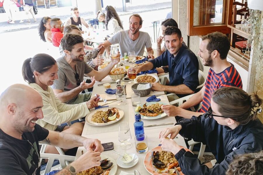 From Barcelona: Tossa de Mar Scuba Diving and 3-Course Meal - At a glance
