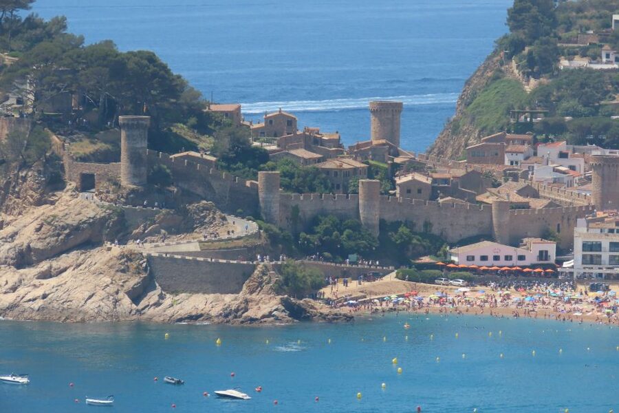 From Barcelona: Tossa de Mar Scuba Diving and 3-Course Meal - Why this Costa Brava day works so well