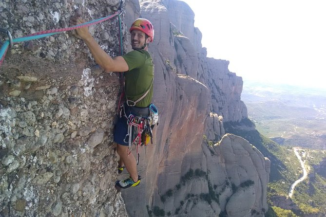 Full-day Guided Rock Climbing Trip in Montserrat, Barcelona - Choosing between a lesson and a harder sport-climbing day