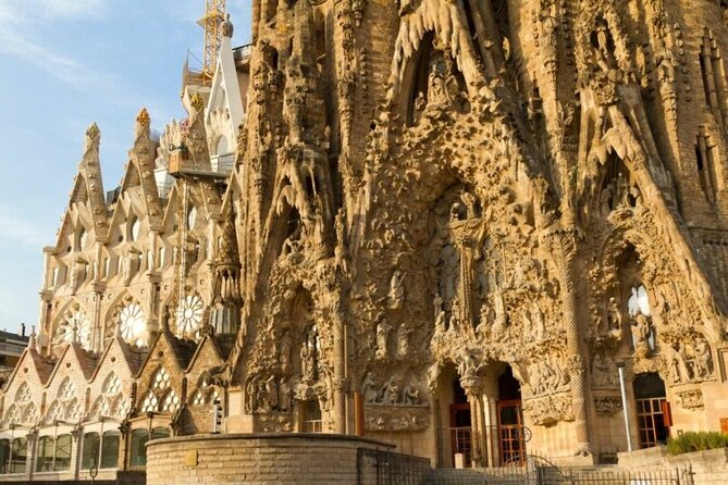 Full-Day Private Guided All Inclusive Barcelona Shore Excursion - A strong one-day plan for cruise passengers