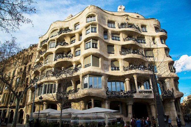 Full-Day Private Tour with Sagrada Familia and Paella - Who Will Enjoy This Day Most?