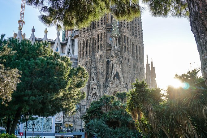 Gaudi and La Sagrada Familia Exterior Self-Guided Audio Tour - The biggest practical risk is finding the start point