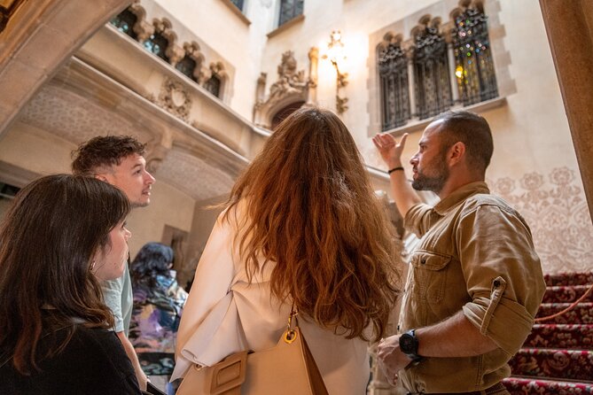 Gaudí & Catalan Modernism Private Walking Tour - Walking, timing, and practical comfort