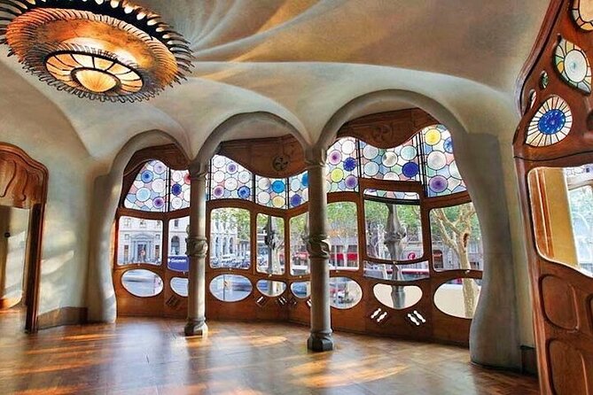 Gaudi Masterpiece: Casa Batlló with Expert Guide and STL Tickets - Starting at Passeig de Gràcia 35