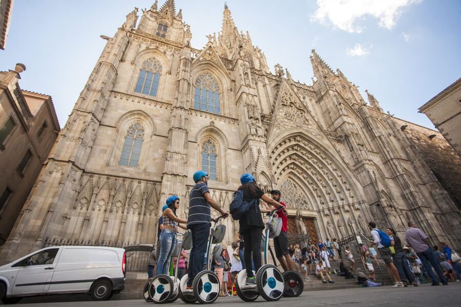 Gaudi's Barcelona 2-Hour Segway Tour with a Live Guide - La Ribera and the return through the old city