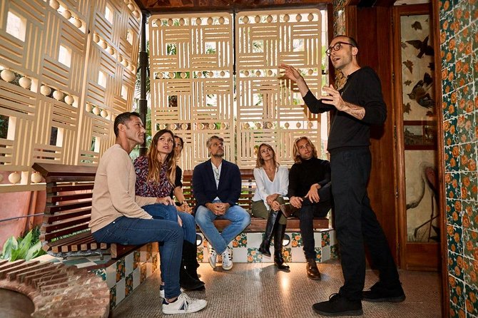 Gaudi´s Casa Vicens Guided Tour - The house rewards a slow look