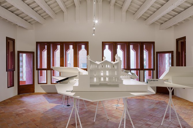 Gaudi´s Casa Vicens Skip the Line Ticket with Audioguide - Crowds, timing, and the skip-the-line value
