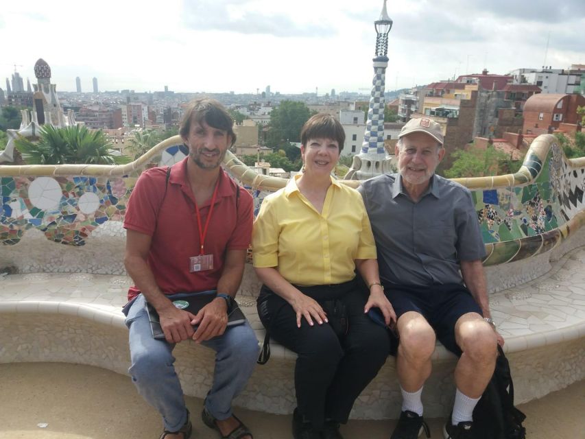 Gaudi's legacy. Exclusive tour to Park Güell and Casa Batlló - What the private guide adds