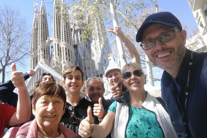 Gaudi's Modernist Legacy: Small Group Walking Tour - Casa Amatller and the Architects Before Gaudí