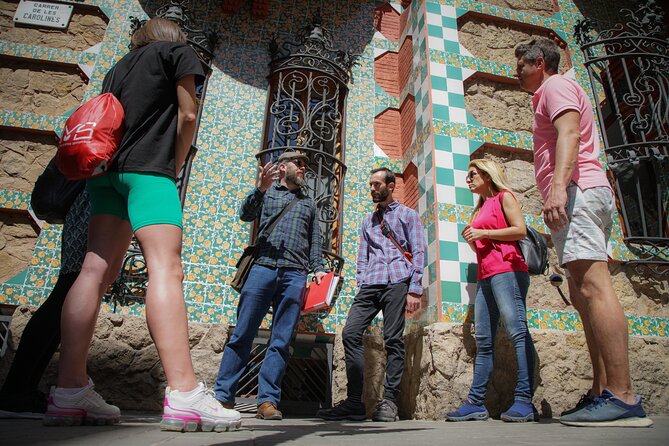 Gaudi UNESCO Highlights Small Group Bike Tour - La Pedrera, Gaudí’s controversial apartment block