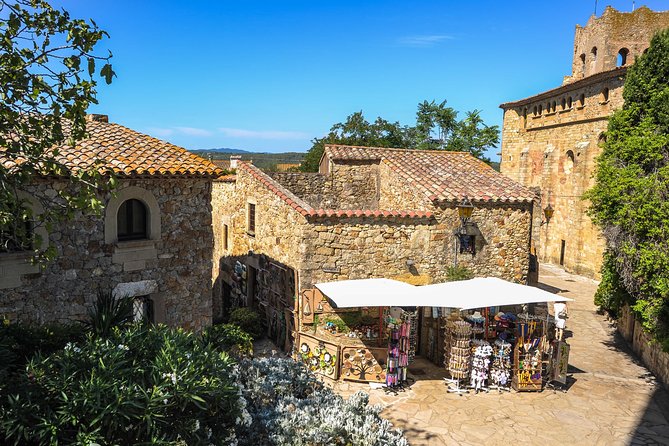 Girona and Costa Brava Private Day Trip from Barcelona - What the private guide adds