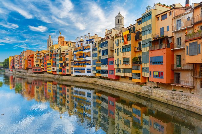 Girona and Costa Brava Private Tour with Pick-up from Barcelona - Girona begins with the Onyar River