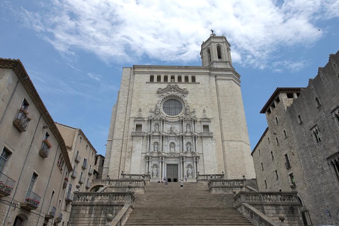 Girona and Dali Museum Full Day tour from Barcelona - Entering Dalí’s former theater in Figueres