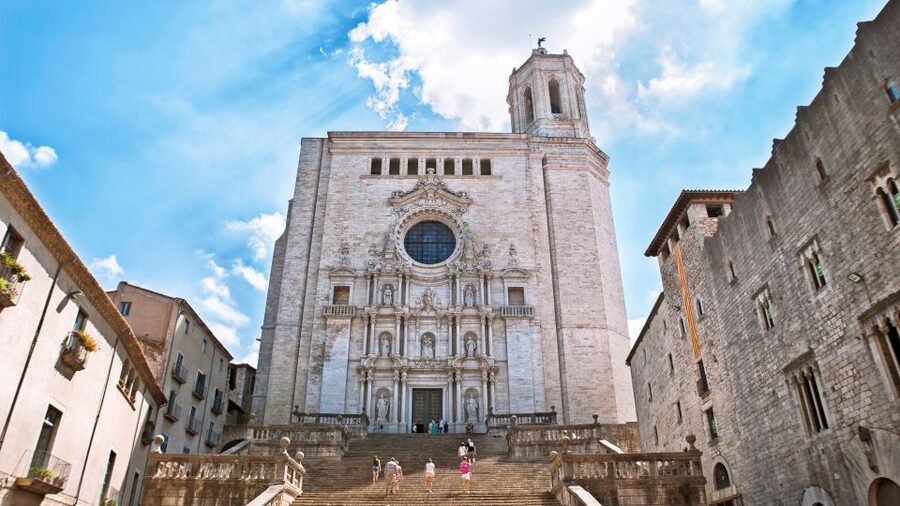 Girona and Figueres Full-Day Tour with Hotel Pick Up - Girona’s Roman and medieval layers