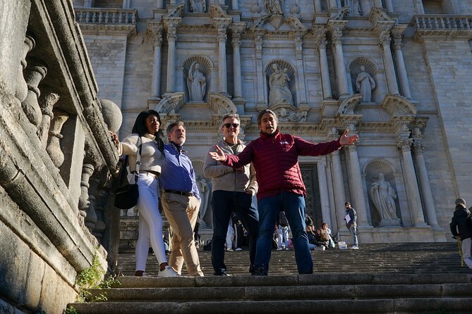 Girona, Costa Brava and Medieval Village from Barcelona - Guides who shape the day