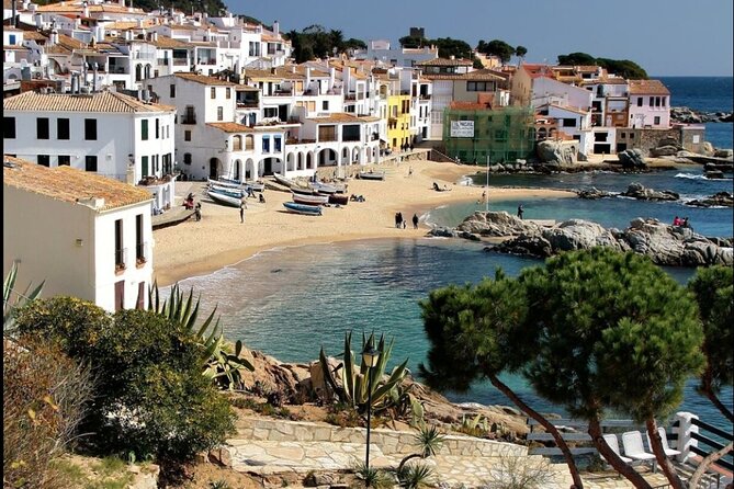 Girona, Costa Brava and Medieval Village from Barcelona - What the $71.38 price really buys you