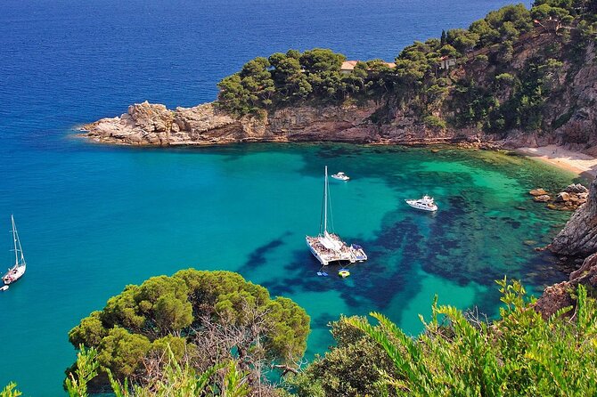 Girona & Costa Brava Small-Group Tour with Pickup from Barcelona - Who Should Book This Girona and Costa Brava Tour?