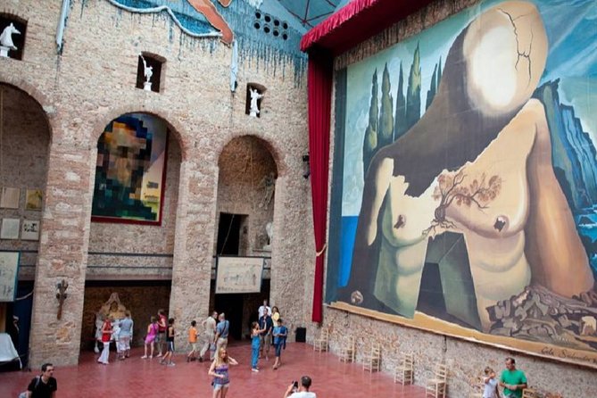 Girona & Dali Museum Small Group Tour with Pick-up from Barcelona - Dalí Joyas and the extra layer of the museum