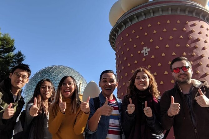 Girona & Dali Museum Small Group Tour with Pick-up from Barcelona - What the small group format really means