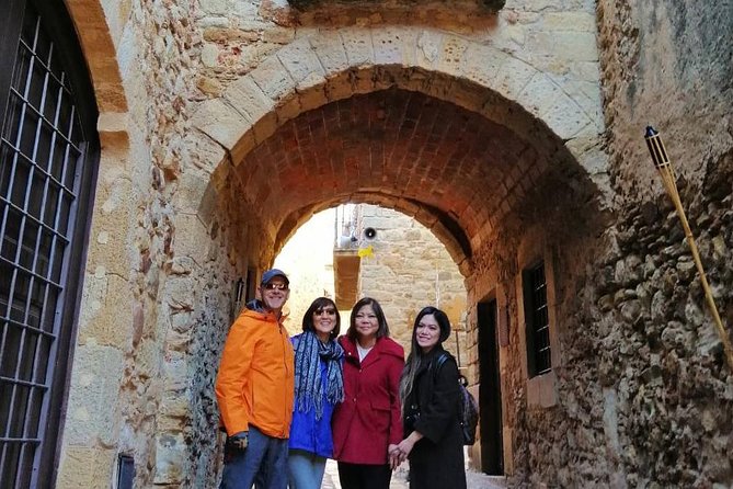 Girona & Dali Museum Small Group Tour with Pick-up from Barcelona - Who will get the most from this day