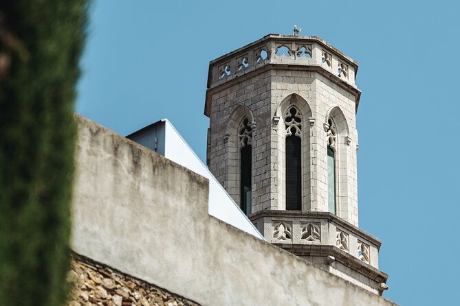 Girona, Figueres, Dalí Museum and Cadaqués Tour from Barcelona - Walking, food, and practical comfort