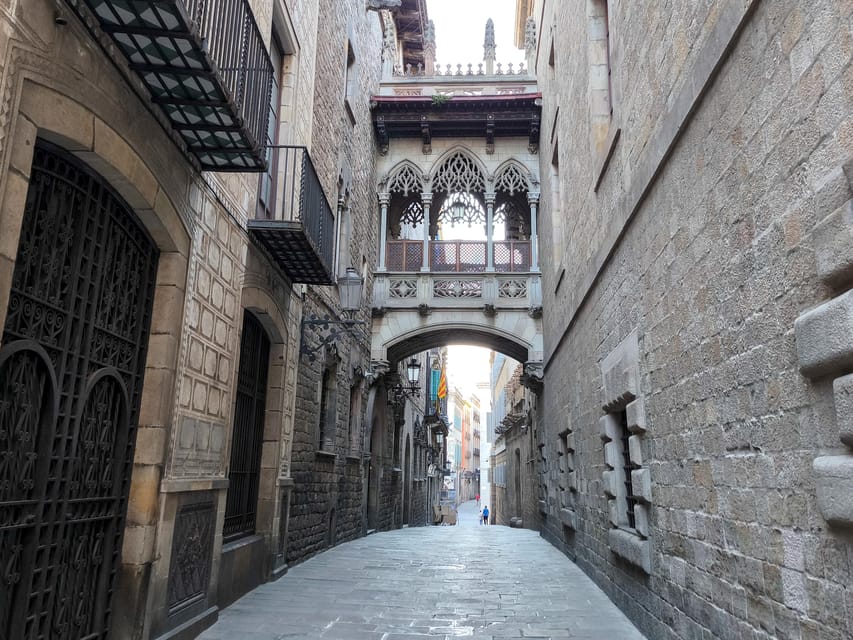 Gothic Quarter & Gaudí's Treasures Small-Group Tour - Who will get the most from it