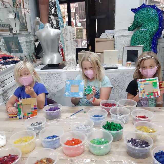 Guided Gaudí’s Trencadís Mosaic Workshop in Barcelona - Key points before you book