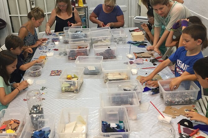 Guided Gaudí Trencadís Mosaic Workshop in Barcelona 2 Hours - Who will enjoy this most?