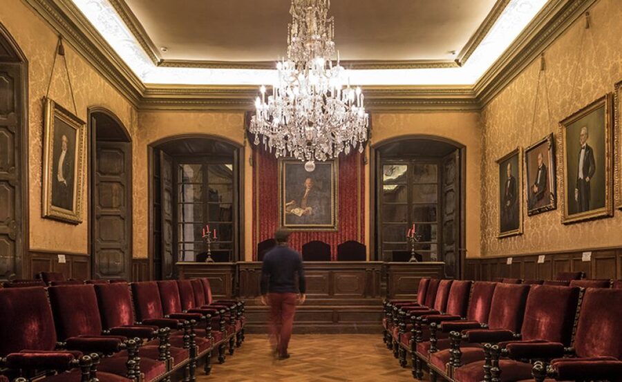 Guided Tour at Catalonia's Royal Academy of Medicine - Is $16 a fair price?