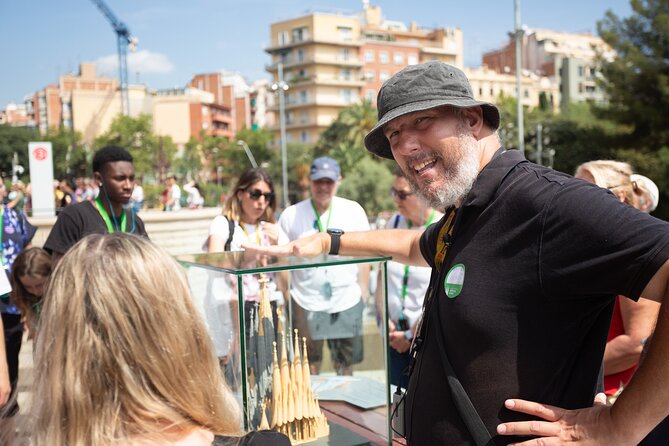 Guided Tour Sagrada Familia and Park Guell - The two-site schedule requires careful planning