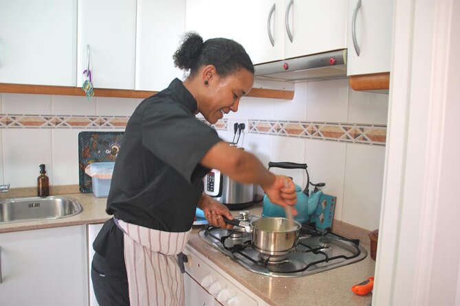 Hands-on Fideua or Paella Class in Barcelona in a Local's Home - Key points to know before booking