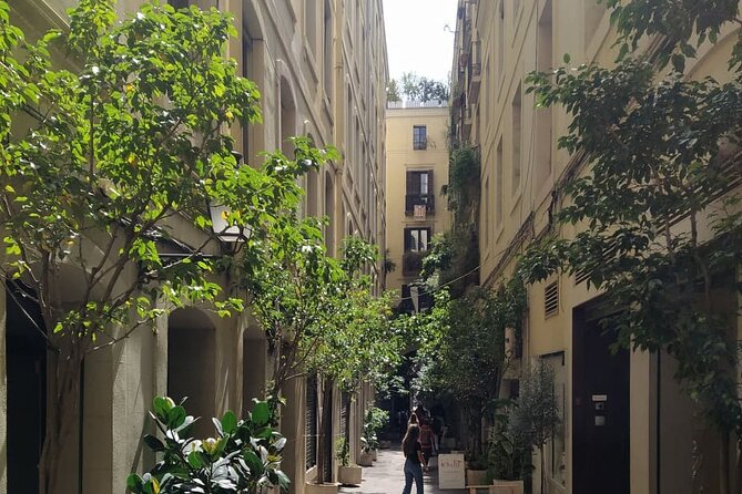 Hidden Barcelona - Plaça de Sant Jaume and the city’s civic center