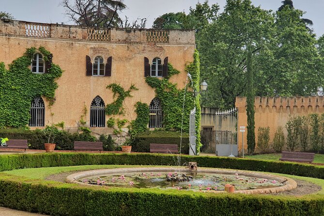 Horta Labyrinth Walking Tour in Barcelona - Fountains, plazas, and small garden rooms