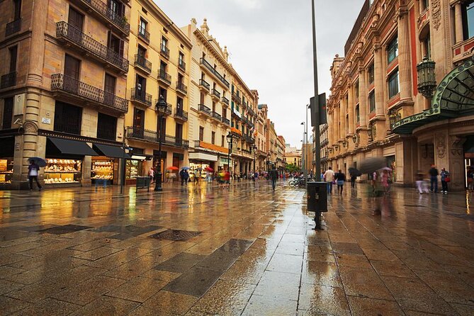 Instagram Photoshoot Tour in Barcelona - Why a Barcelona photo walk works so well